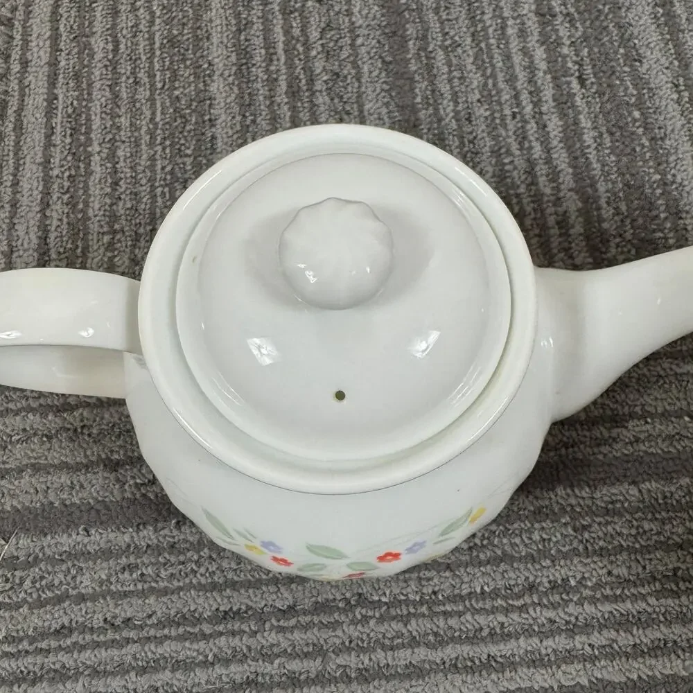 Corelle Impressions by Corning “English Meadow” 1-Quart Decorated Teapot | Vinta